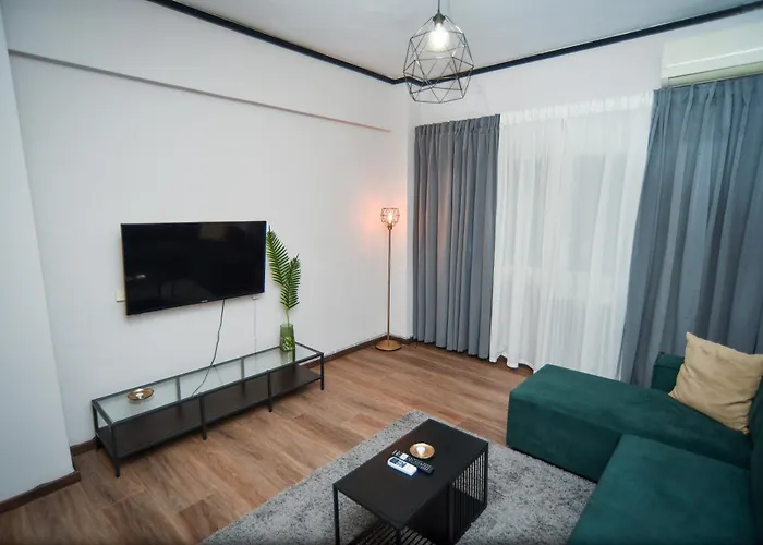 Black And White 1 Apartment Thessaloniki